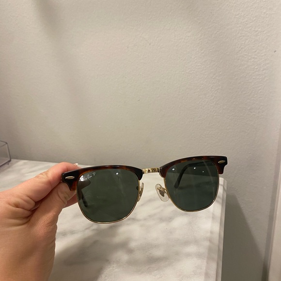 Ray Ban Unisex Clubmaster Classic Sunglasses - Picture 2 of 6